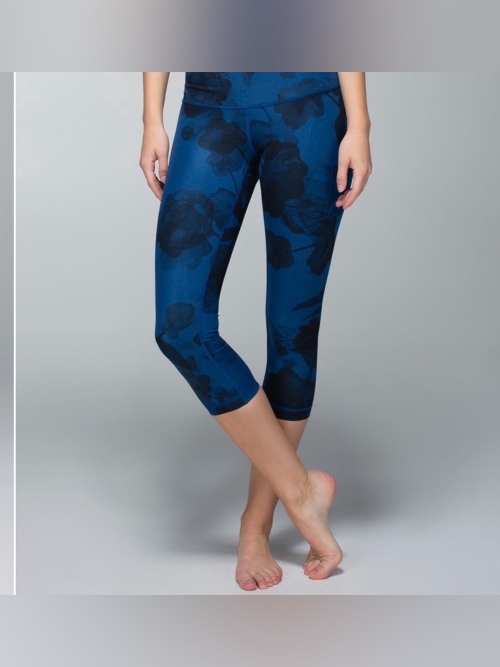 Lululemon Wunder Under Crop II *Full-On Luxtreme Jumbo Inky Floral Black Inkwell